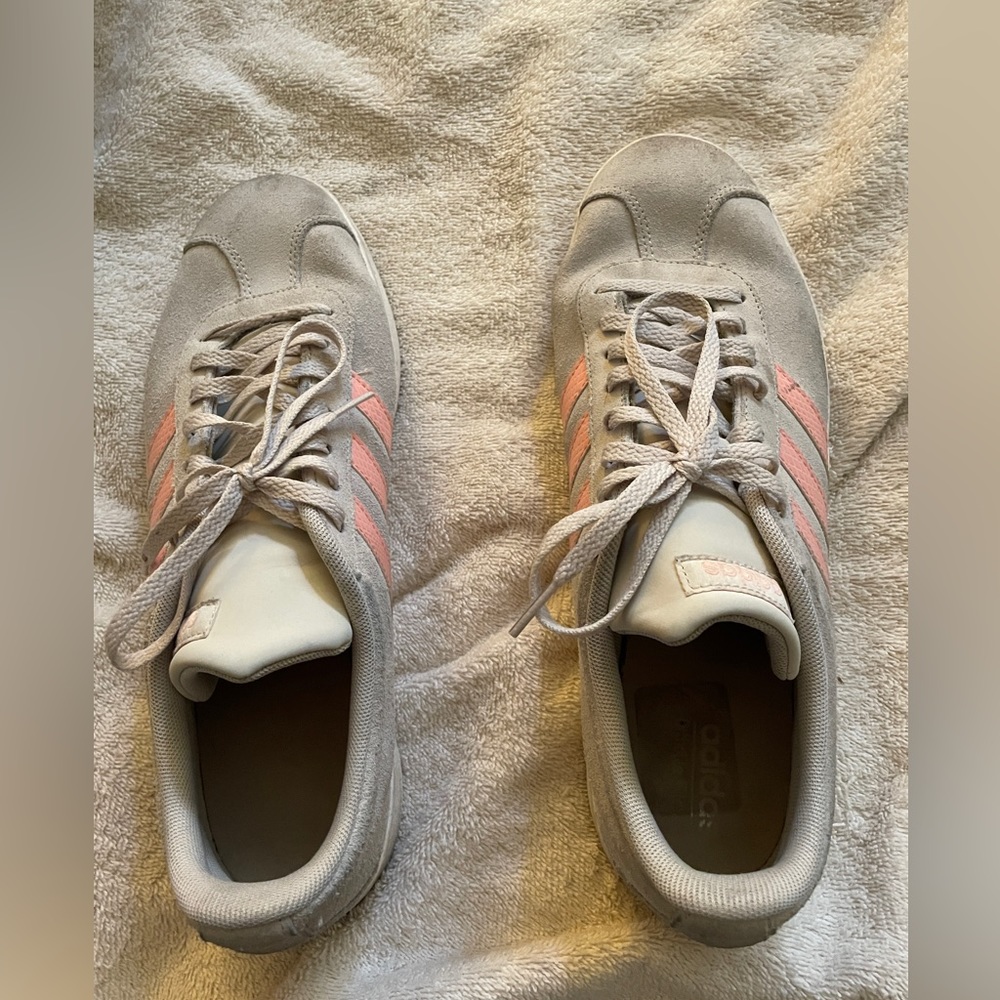 adidas Women's Sneakers Gray and Pink